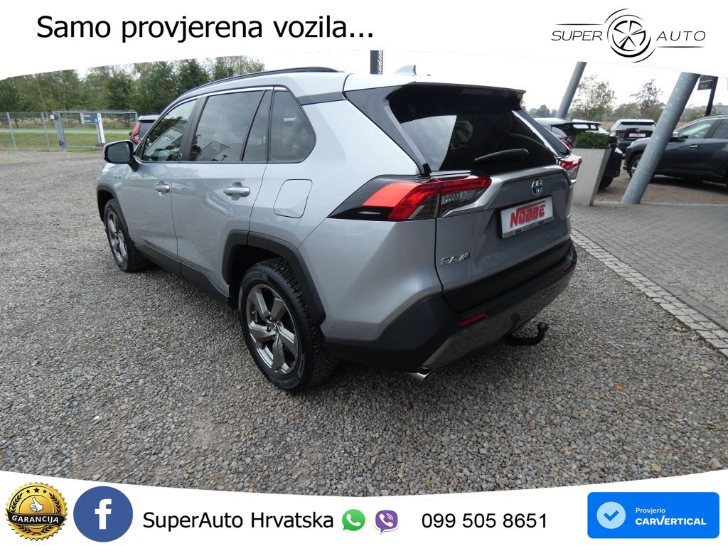 Toyota RAV4 2.5 (222 KS) Hybrid E-Four e-CVT LED+GR SJED+ACC