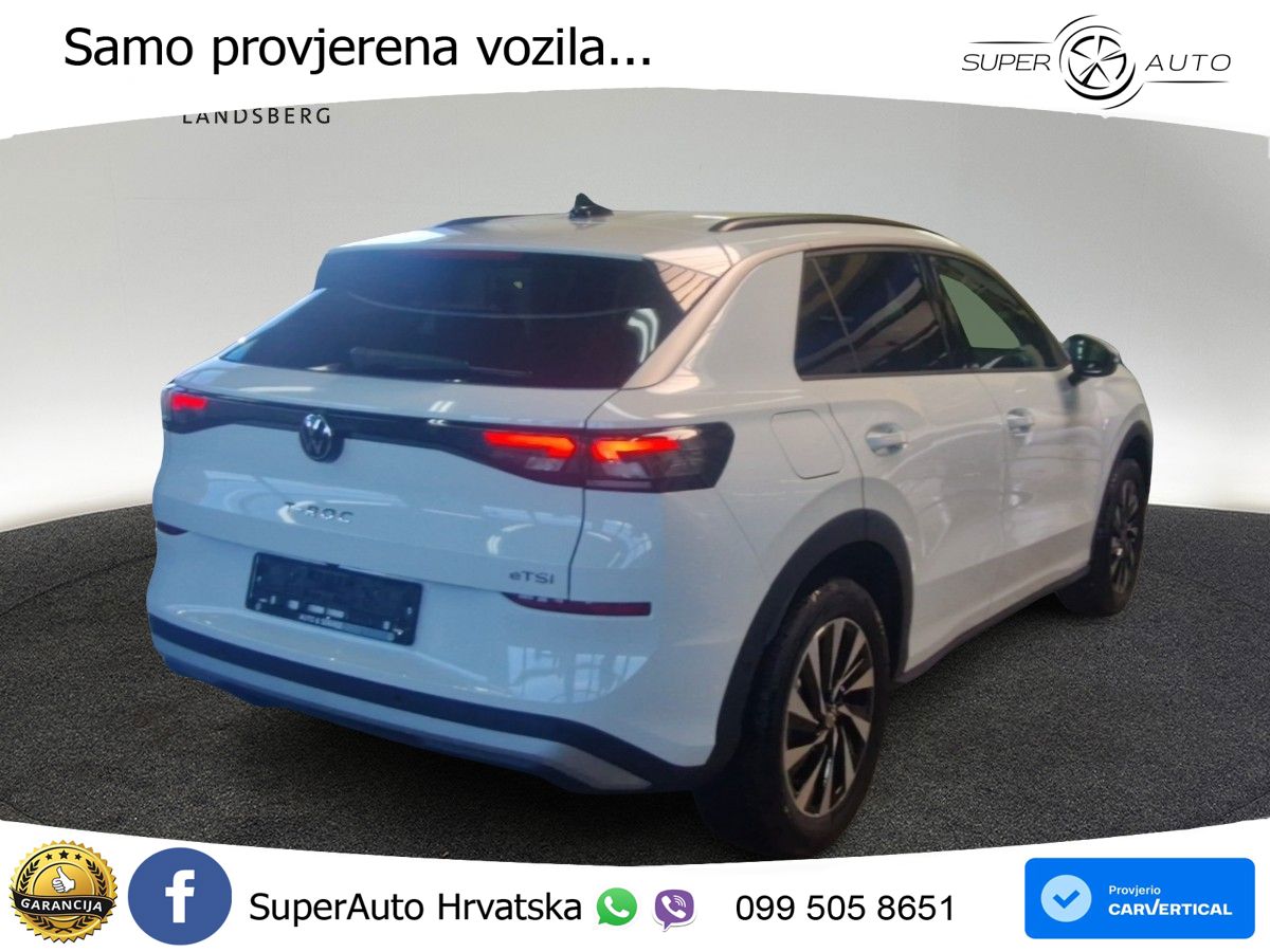 Volkswagen T-Roc 1.5 eTSI (116 KS)  DSG LED+GR SJED+ACC