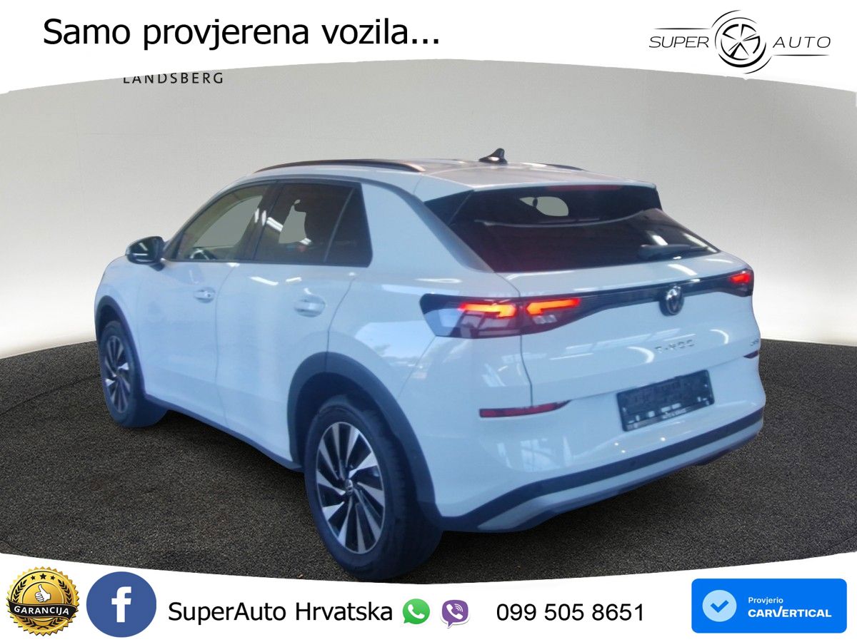 Volkswagen T-Roc 1.5 eTSI (116 KS)  DSG LED+GR SJED+ACC