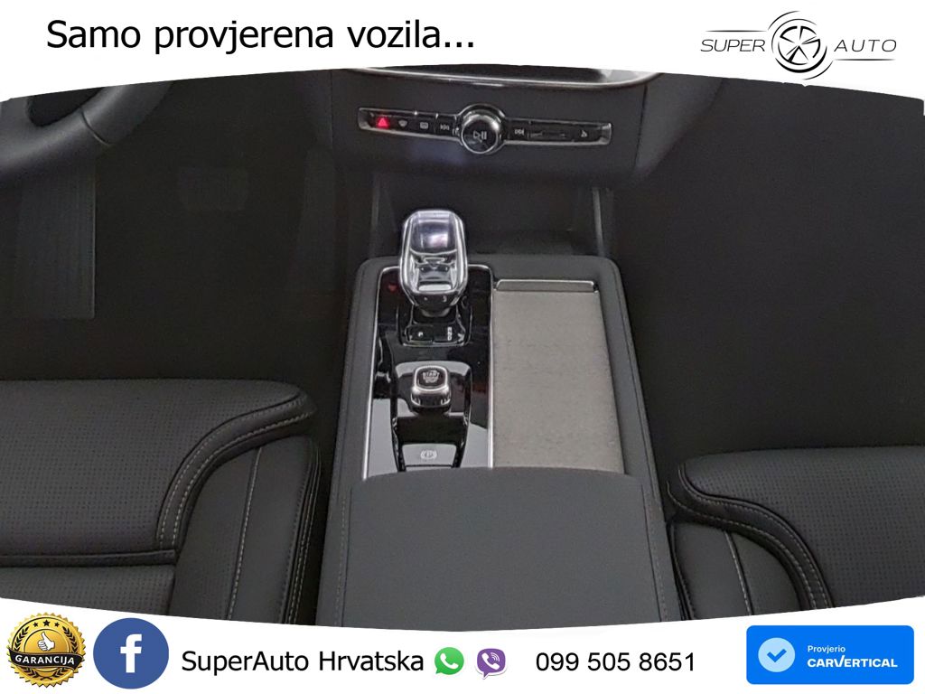 Volvo XC90 Recharge 2.0 T8 AWD Geartronic ACC+HEAD+4xGR SJED+360+PANO
