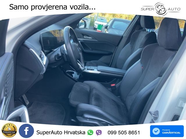 BMW iX1 68 kWh (313 KS) xDrive30 LED+GR SJED+ACC