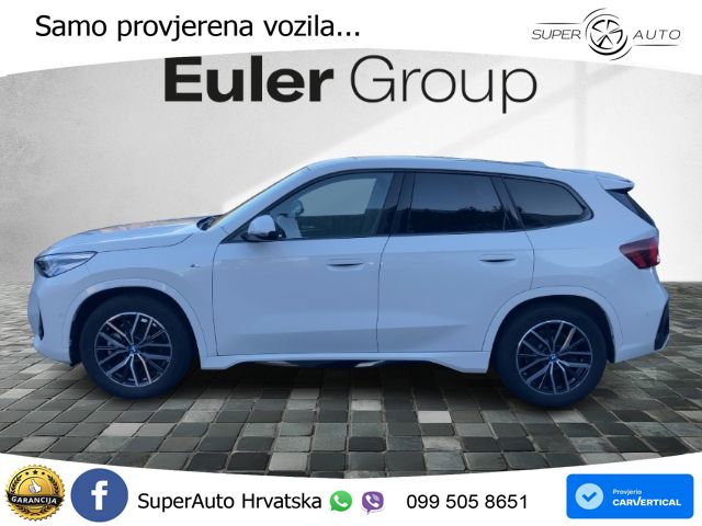 BMW iX1 68 kWh (313 KS) xDrive30 LED+GR SJED+ACC