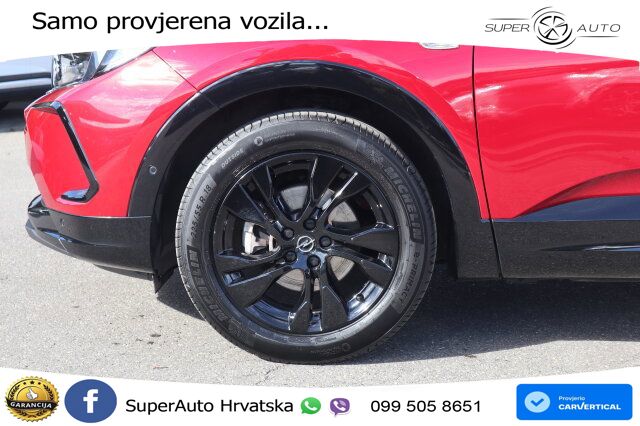 Opel Grandland 1.2i Turbo (130 KS) Automatic GS LED+GR SJED+ACC