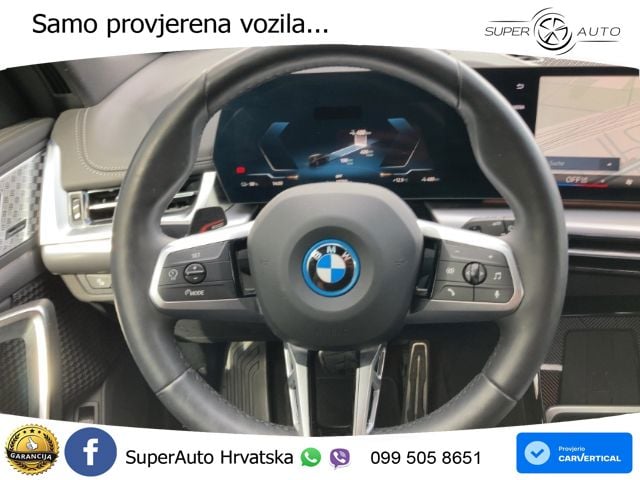 BMW iX1 68 kWh (313 KS) xDrive30