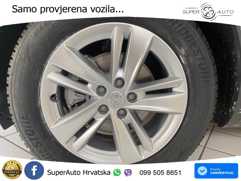 Opel Grandland 1.2i Turbo (130 KS)