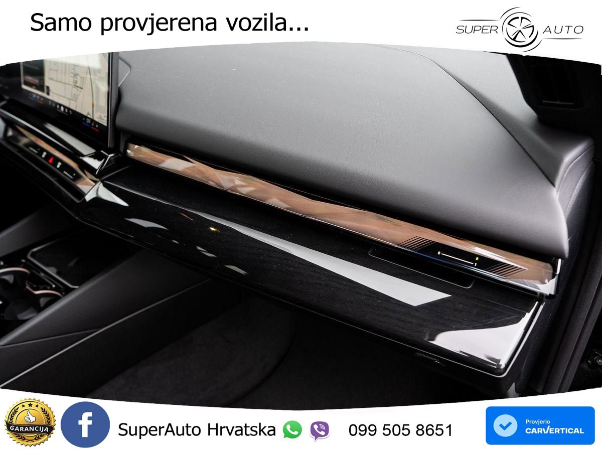 BMW 540d Touring (303 KS) xDrive Steptronic ACC+HEAD+4xGR SJED+360+PANO
