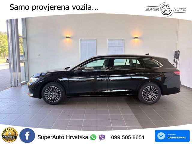 Volkswagen Passat Variant 1.5 eTSI (150 KS) DSG Elegance LED+GR SJED+ACC
