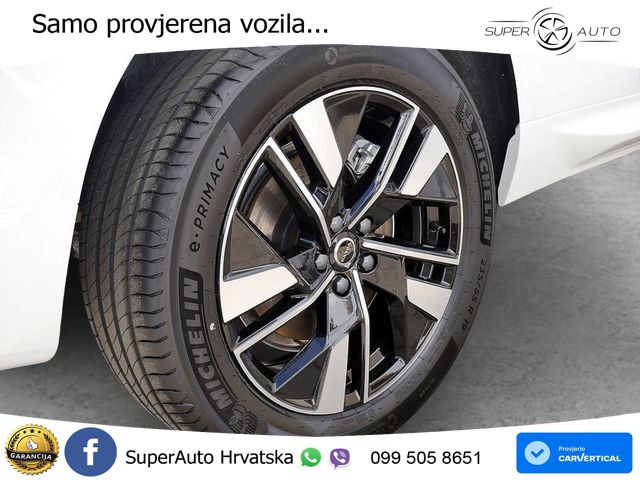 Volvo XC60 T8 AWD Geartronic LED+GR SJED+ACC