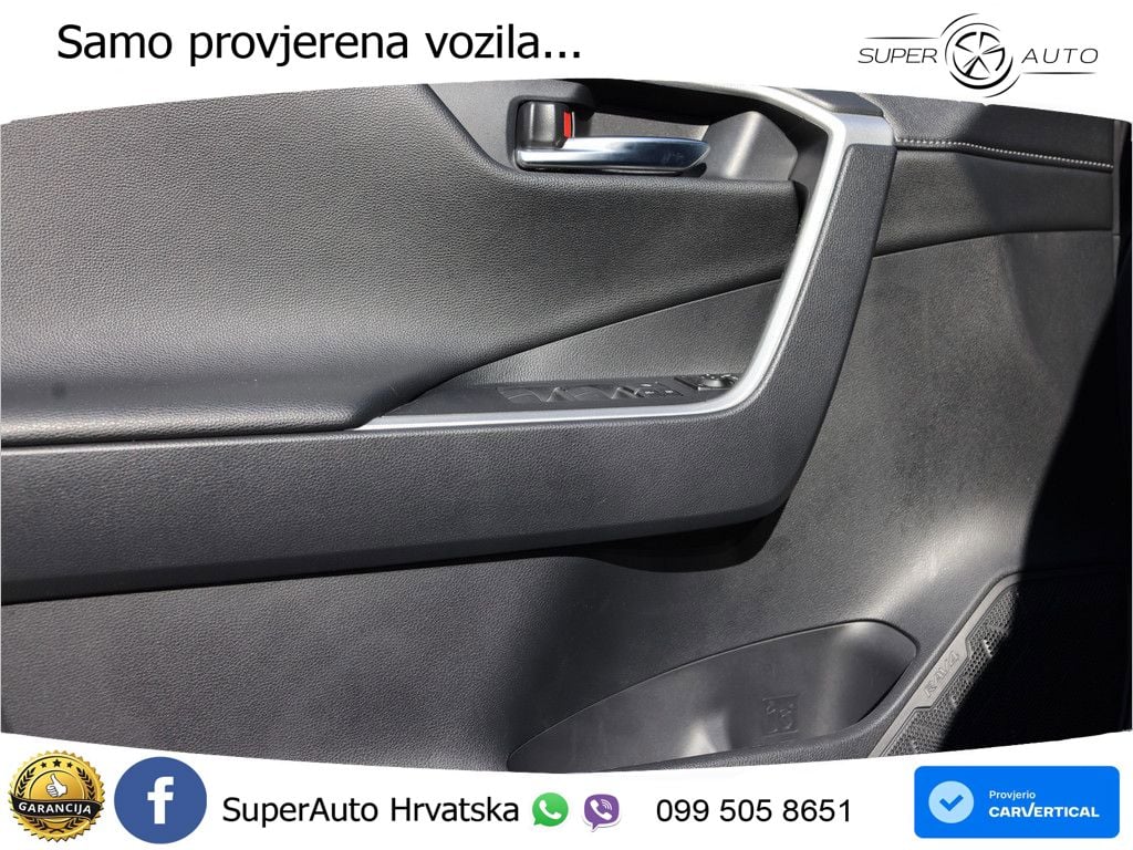 Toyota RAV4 2.5 (218 KS) Hybrid eCVT Team Deutschland LED+GR SJED+ACC