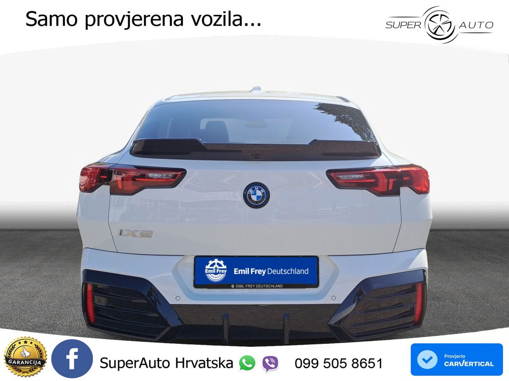 BMW iX2 66.5 kWh (313 KS) xDrive30