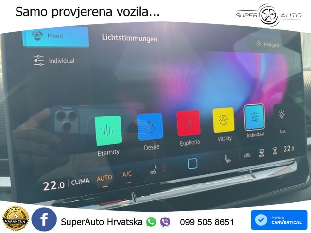Volkswagen T-Roc 1.5 eTSI (150 KS)  DSG R-Line LED+GR SJED+ACC