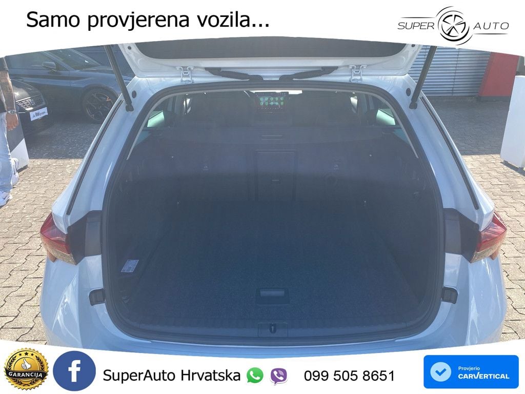 Škoda Octavia Combi 1.5 TSI (150 KS) DSG Selection MATRIX+GR SJED+KAM