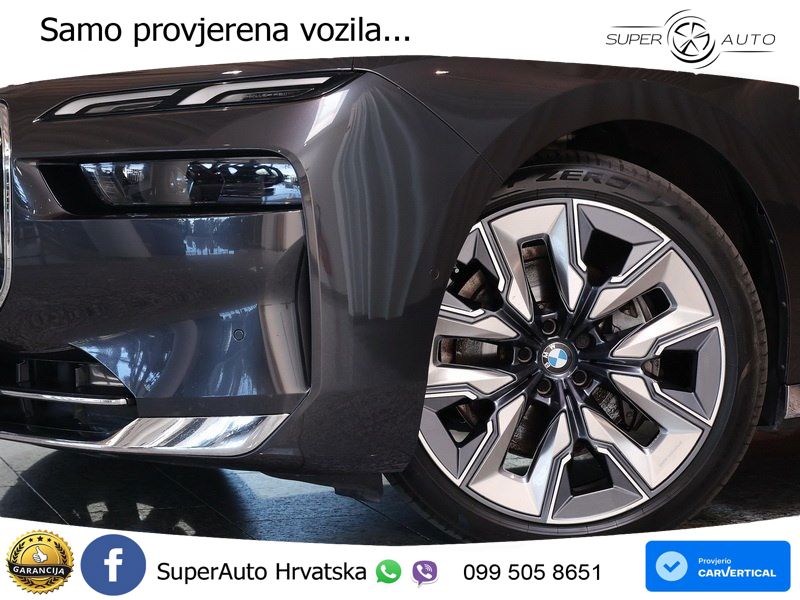 BMW 740d (299 KS) xDrive Steptronic ZRAČNI+ACC+GR SJED+KAM+PANO