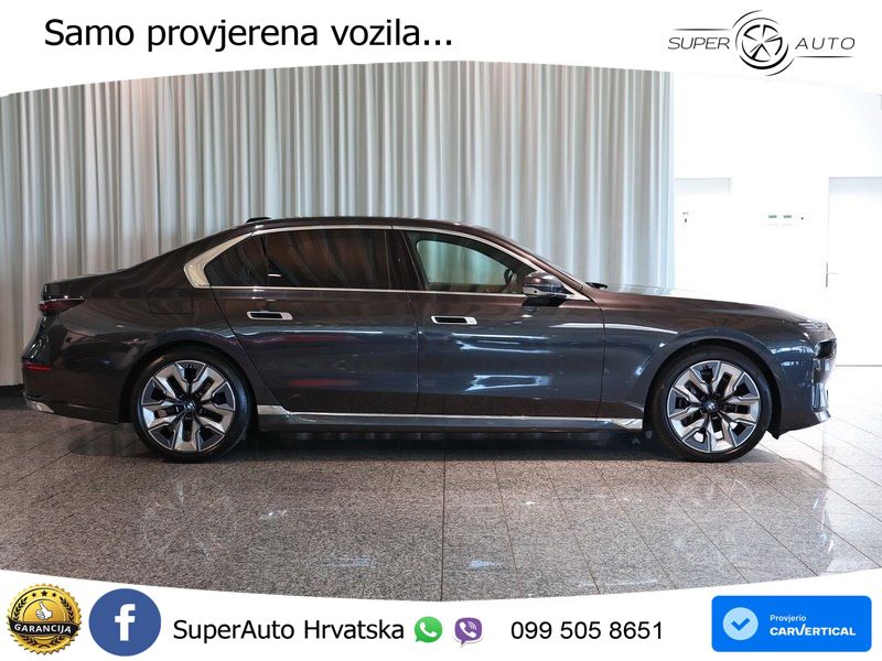 BMW 740d (299 KS) xDrive Steptronic ZRAČNI+ACC+GR SJED+KAM+PANO