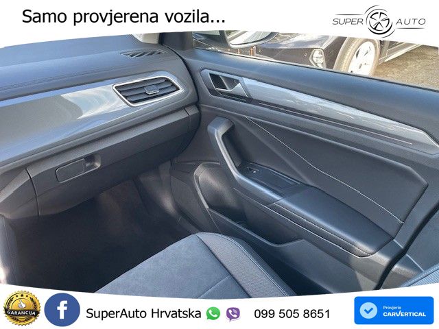 Volkswagen T-Roc 1.5 TSI (150 KS) DSG MATRIX+GR SJED+KAM