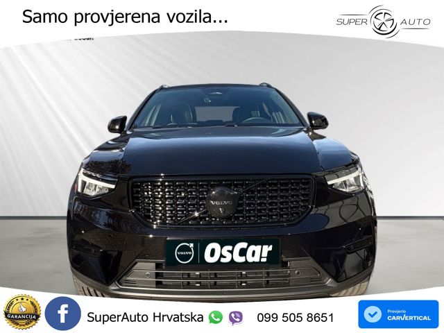 Volvo XC40 2.0 B4 AWD 197 KS Automatic LED+GR SJED+ACC