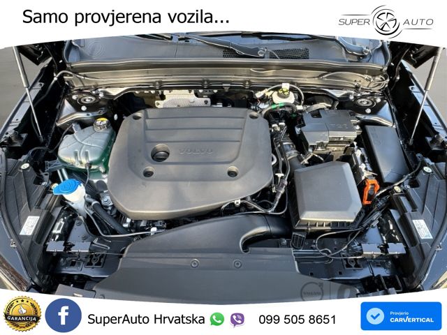Volvo XC40 2.0 B4 AWD 197 KS Automatic LED+GR SJED+ACC