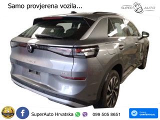 Volkswagen T-Roc 1.5 eTSI (116 KS)  DSG LED+GR SJED+ACC