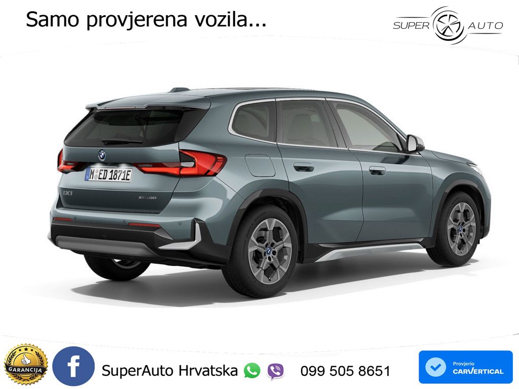 BMW iX1 68 kWh (313 KS) xDrive30 xLine ACC+HEAD+GR SJED+360+PANO