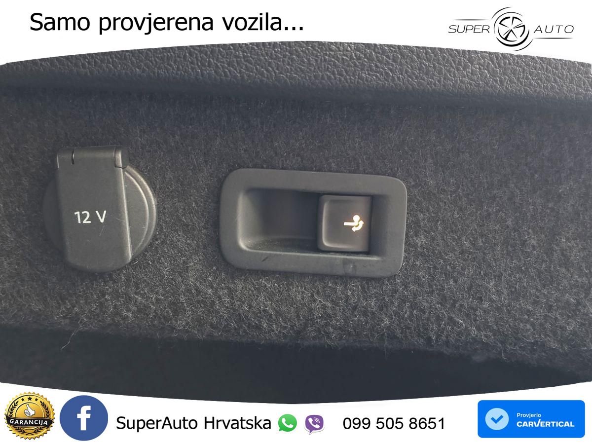 Volkswagen Passat Variant 2.0 TDI (150 KS) DSG MATRIX+GR SJED+KAM