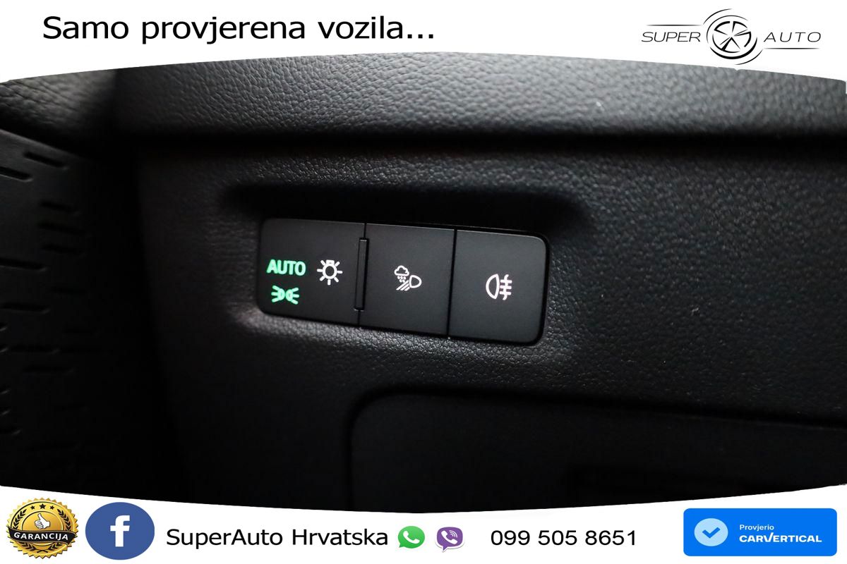 Škoda Octavia Combi RS 2.0 TSI (265 KS) DSG LED+GR SJED+ACC