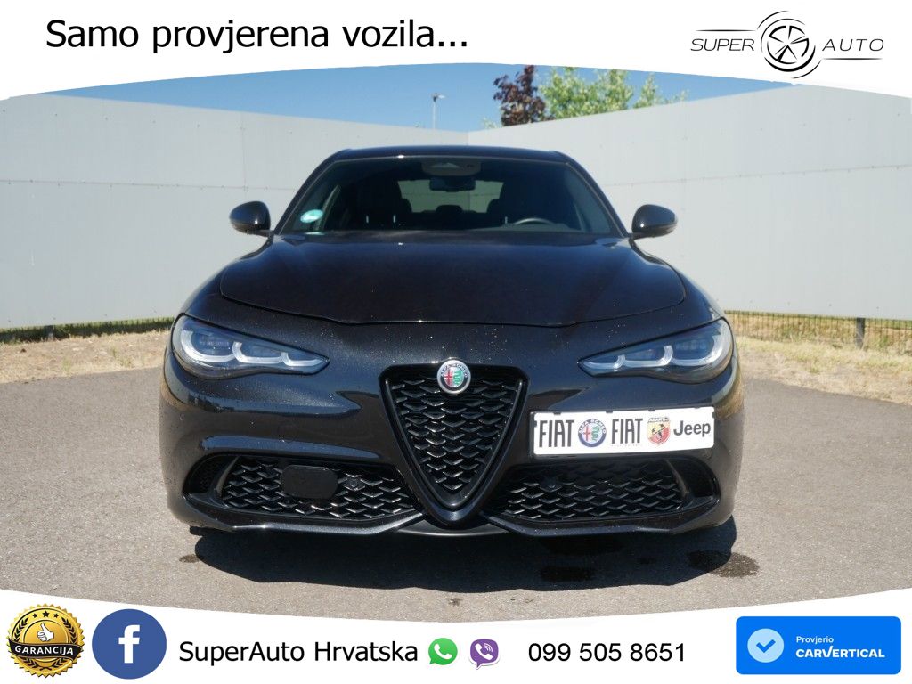Alfa Romeo Giulia 2.0 Turbo (280 KS) Q4 Automatic LED+GR SJED+ACC