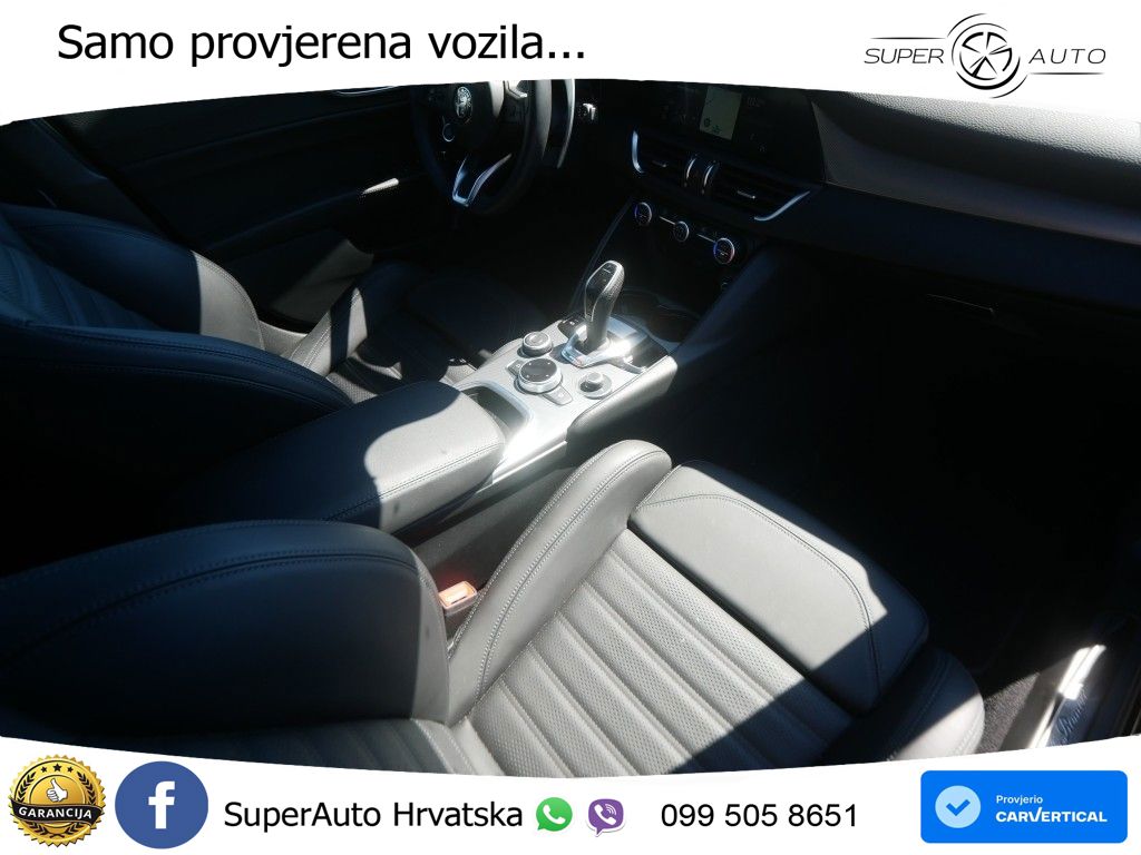 Alfa Romeo Giulia 2.0 Turbo (280 KS) Q4 Automatic LED+GR SJED+ACC