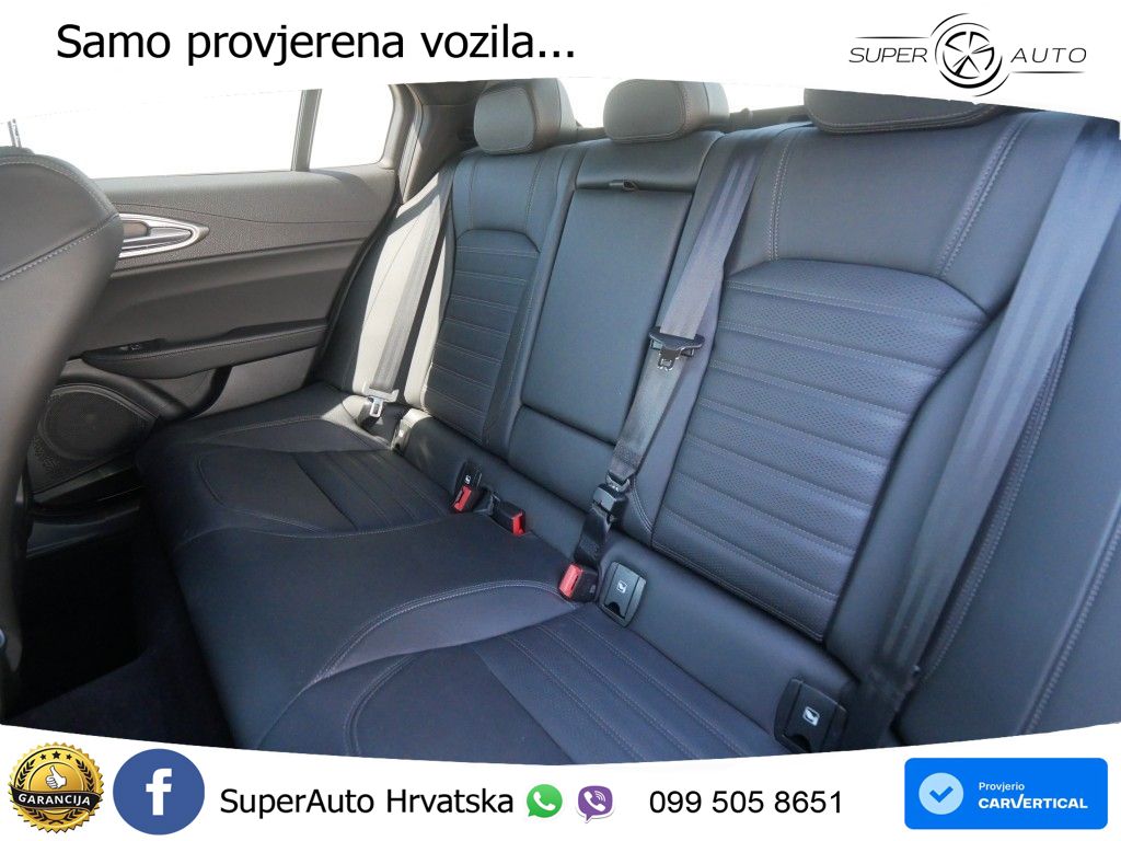 Alfa Romeo Giulia 2.0 Turbo (280 KS) Q4 Automatic LED+GR SJED+ACC