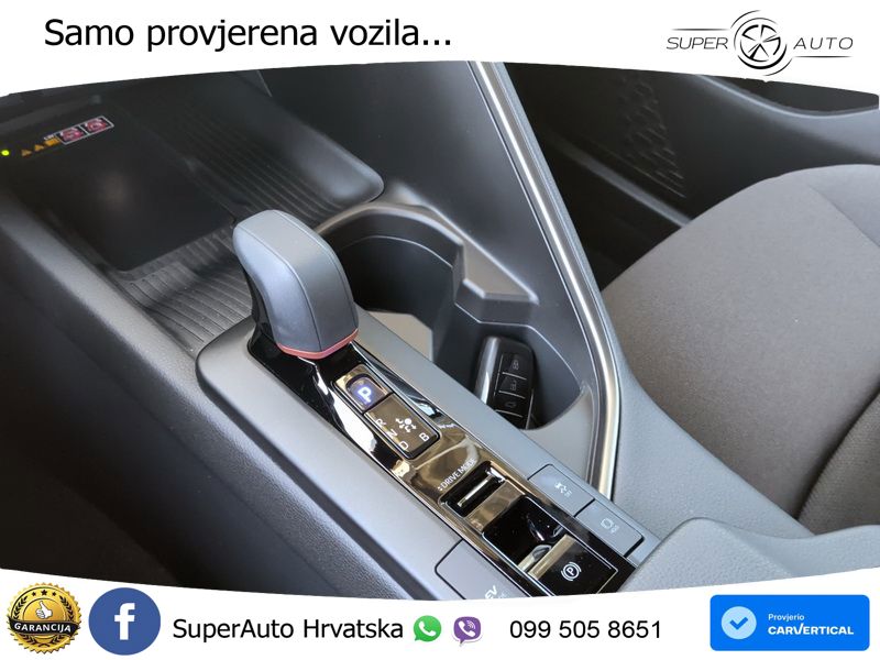 Toyota C-HR 1.8 (140 KS) Hybrid e-CVT Teamplayer LED+GR SJED+ACC