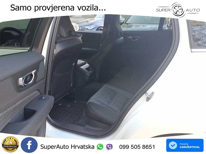 Volvo V60 2.0 B3 DCT LED+GR SJED+ACC