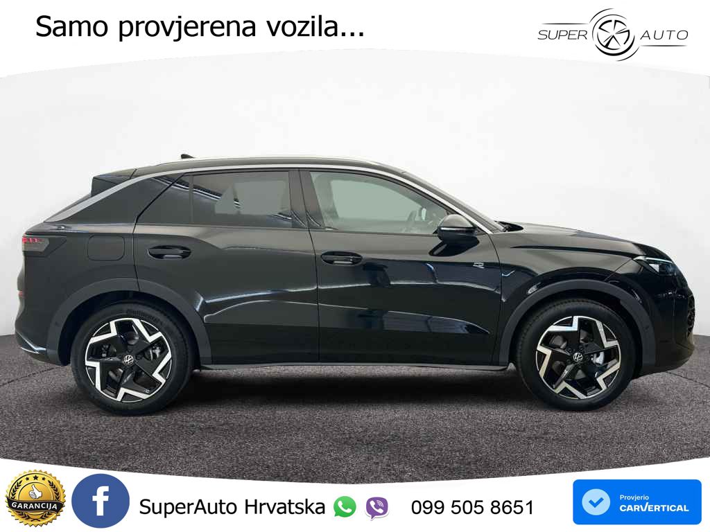 Volkswagen T-Roc 1.5 eTSI (150 KS)  DSG R-Line LED+GR SJED+ACC