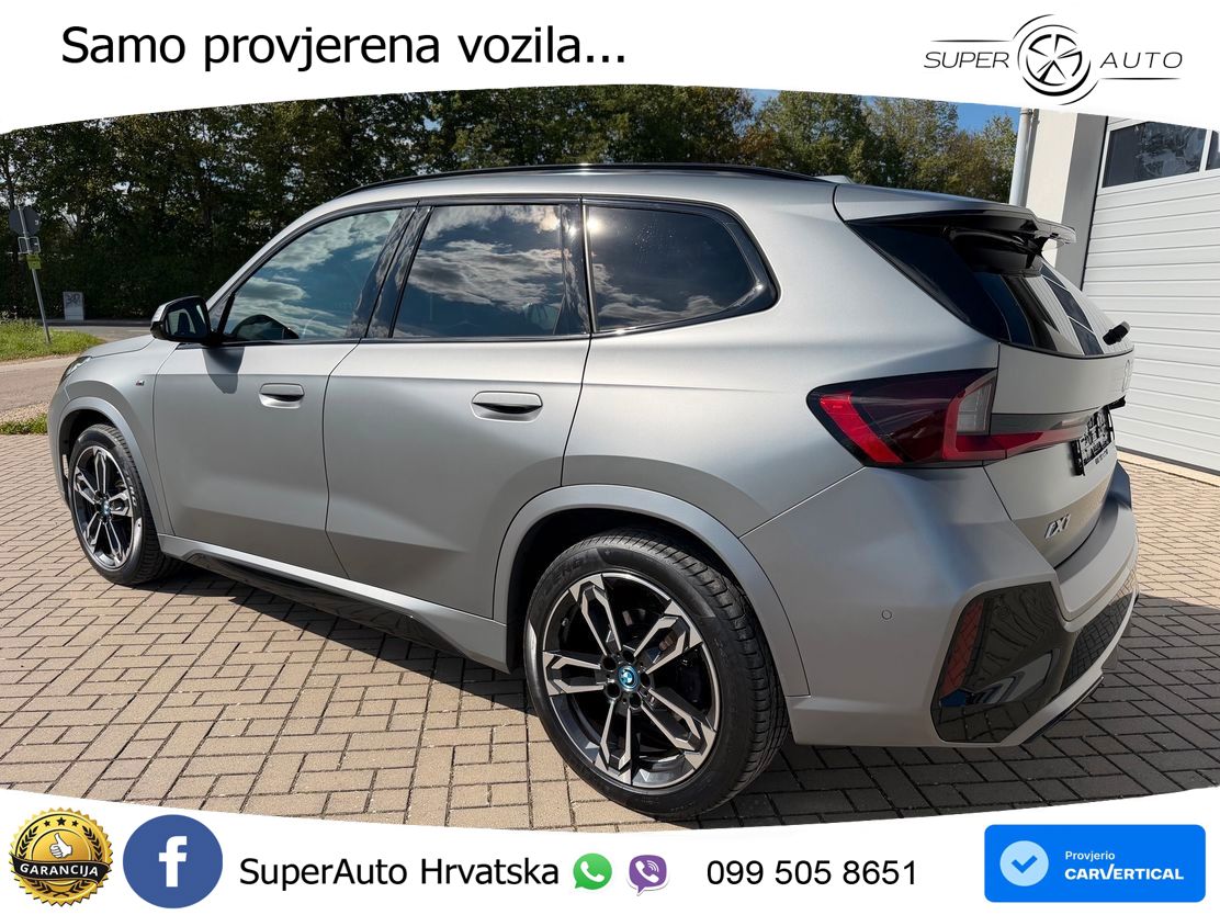 BMW iX1 68 kWh (313 KS) xDrive30