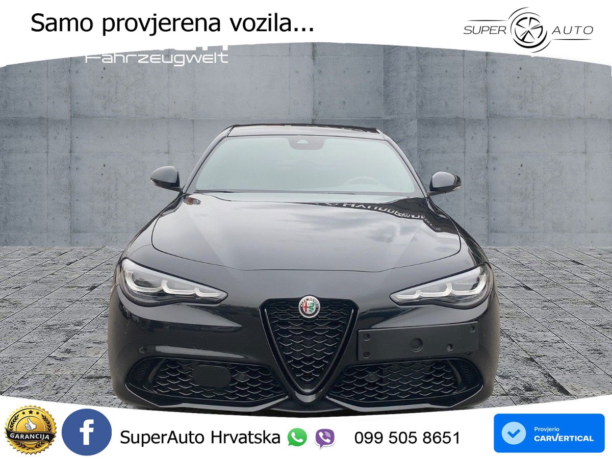 Alfa Romeo Giulia 2.0 Turbo (280 KS) Q4 Automatic LED+GR SJED+ACC