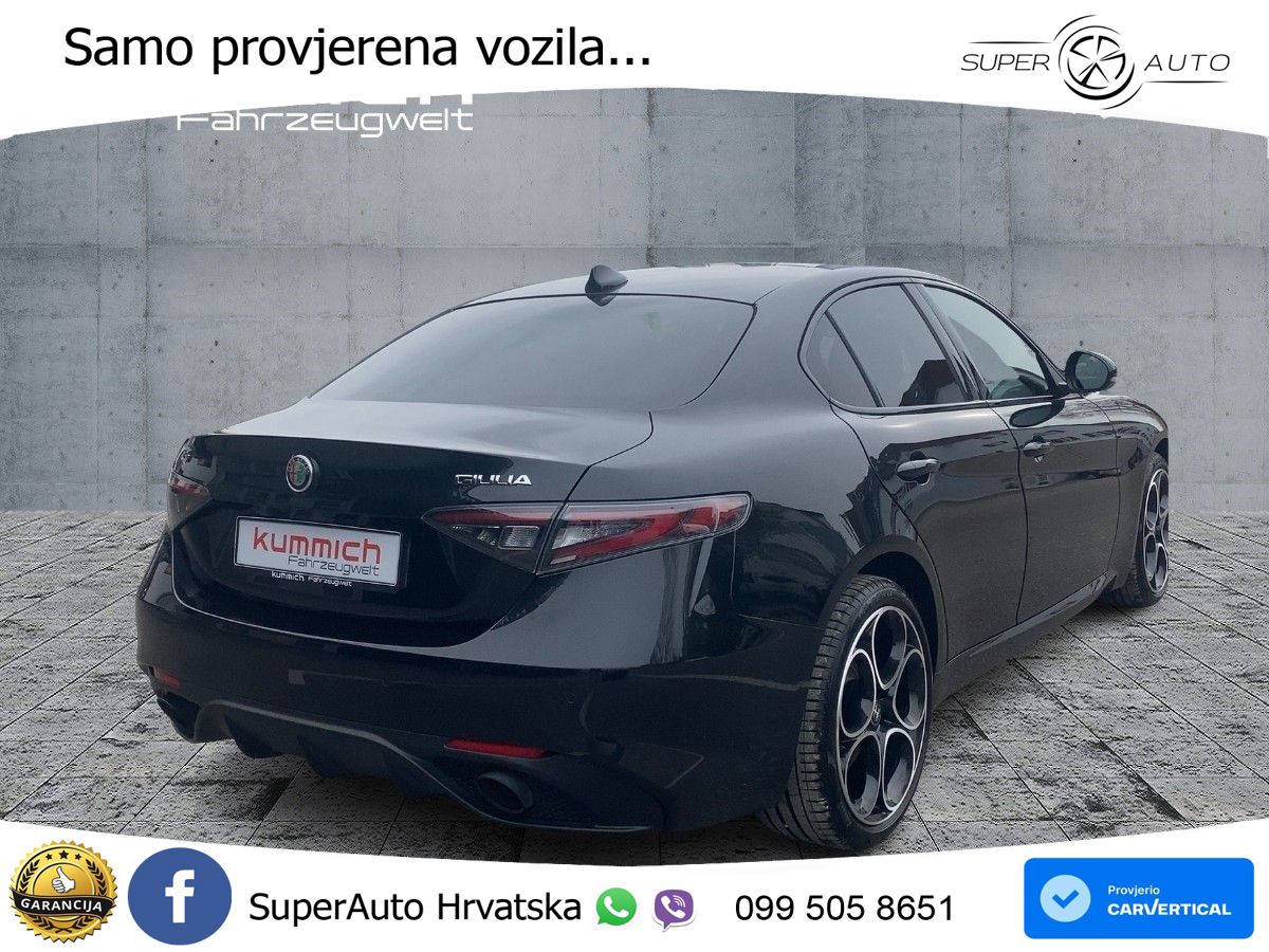 Alfa Romeo Giulia 2.0 Turbo (280 KS) Q4 Automatic LED+GR SJED+ACC