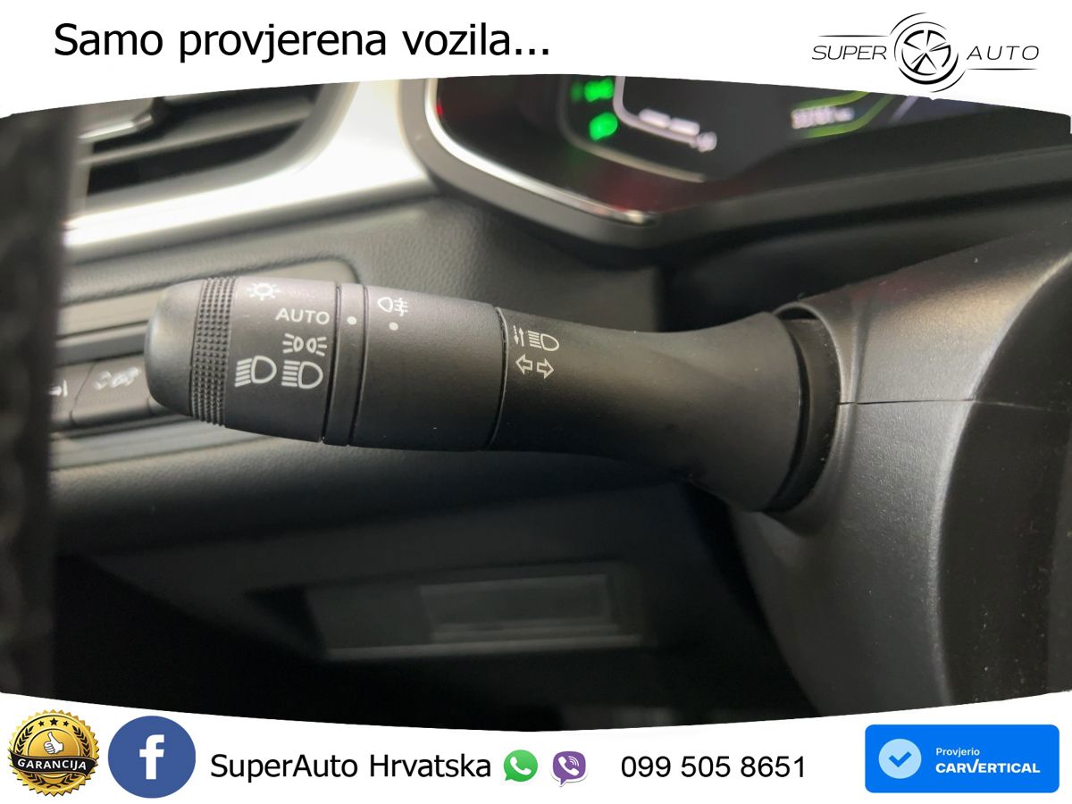 Renault Captur 1.3 TCe (140 KS) EDC Intens