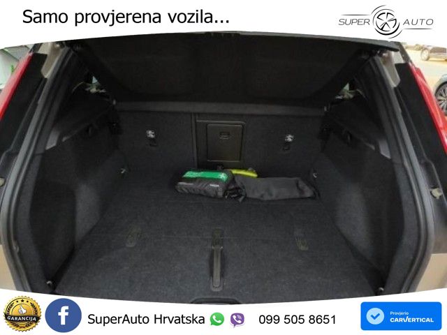 Volvo XC40 Recharge Twin 78 kWh 408 KS AWD ACC+GR SJED+360+PANO