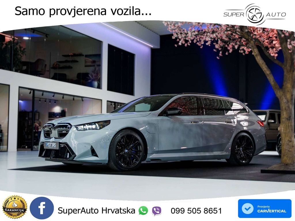 BMW M5 Touring 4.4 V8 (727 KS) xDrive Steptronic ACC+GR SJED+360+PANO