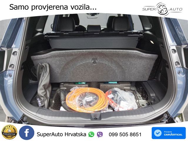 Toyota RAV4 2.5 (272 KS) Hybrid ECVT Style LED+GR SJED+ACC
