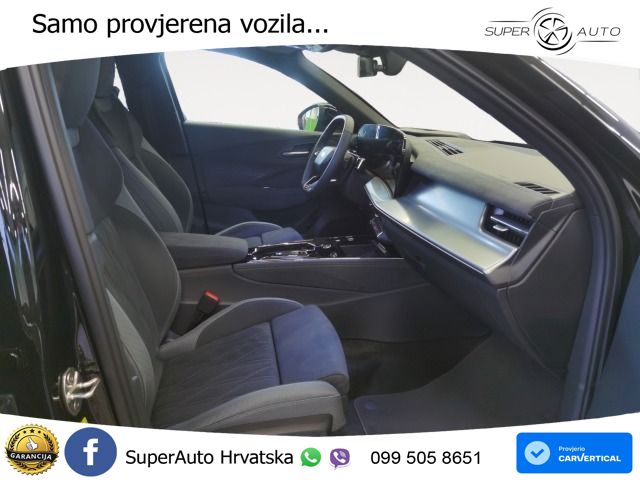 Audi Q3 Sportback 2.0 TFSI (265 KS) quattro S tronic LED+GR SJED+ACC