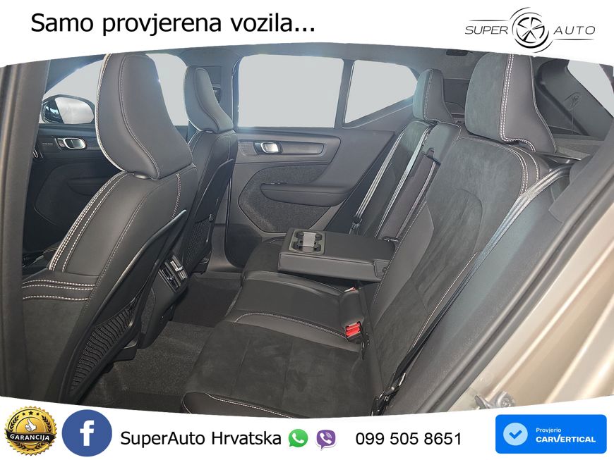 Volvo XC40 2.0 B4 AWD 197 KS Automatic ACC+GR SJED+360+PANO