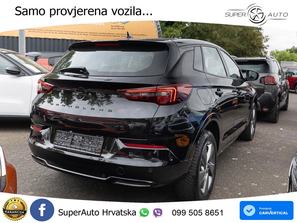 Opel Grandland 1.2i Turbo (130 KS) Automatic GS