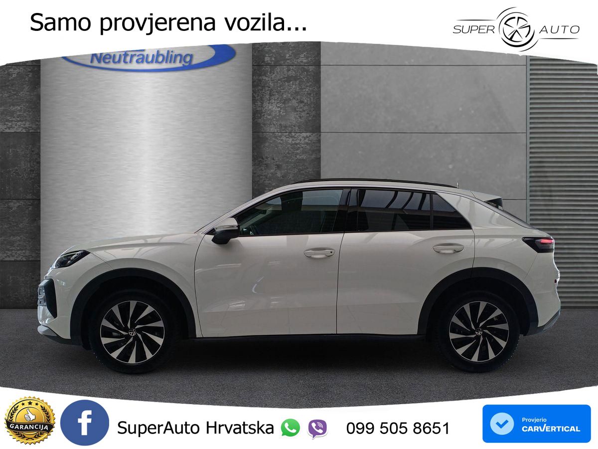 Volkswagen T-Roc II 1.5 eTSI (116 KS)  DSG LED+GR SJED+ACC