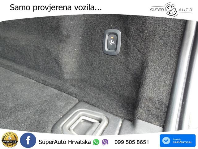 Volvo XC60 B4 Diesel AWD Geartronic LED+GR SJED+ACC