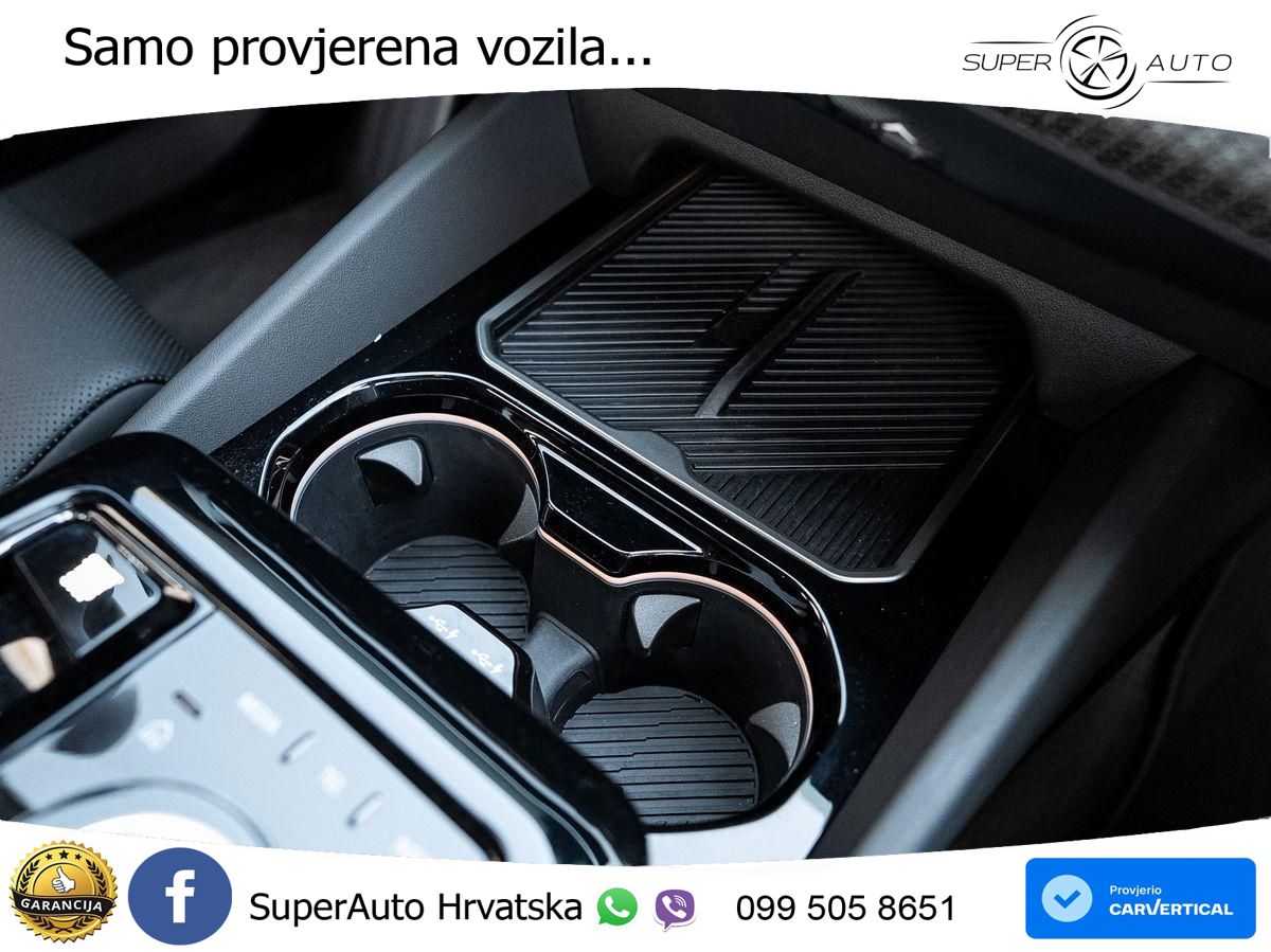 BMW 550e (489 KS) xDrive Steptronic ACC+HEAD+4xGR SJED+360+PANO