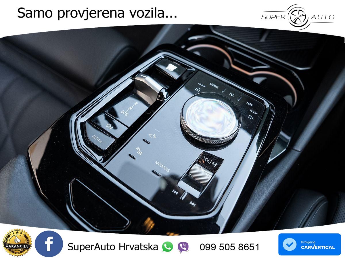 BMW 550e (489 KS) xDrive Steptronic ACC+HEAD+4xGR SJED+360+PANO