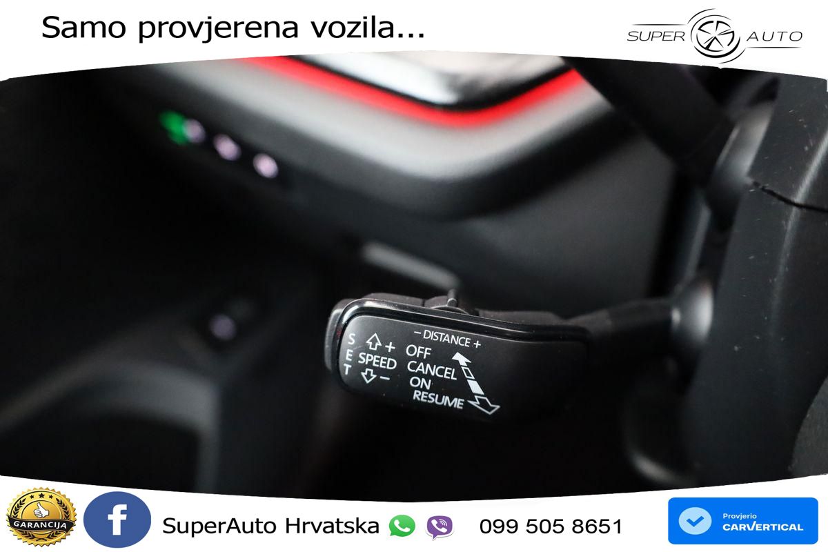 Škoda Octavia Combi RS 2.0 TSI (265 KS) DSG LED+GR SJED+ACC