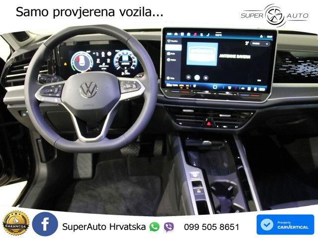 Volkswagen Passat Variant 1.5 TSI (204 KS) eHybrid DSG Elegance LED+GR SJED+ACC
