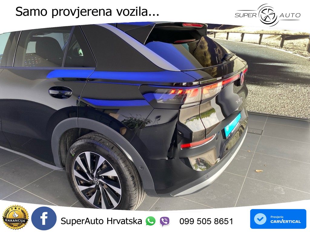 Volkswagen T-Roc II 1.5 eTSI (150 KS)  DSG LED+GR SJED+ACC