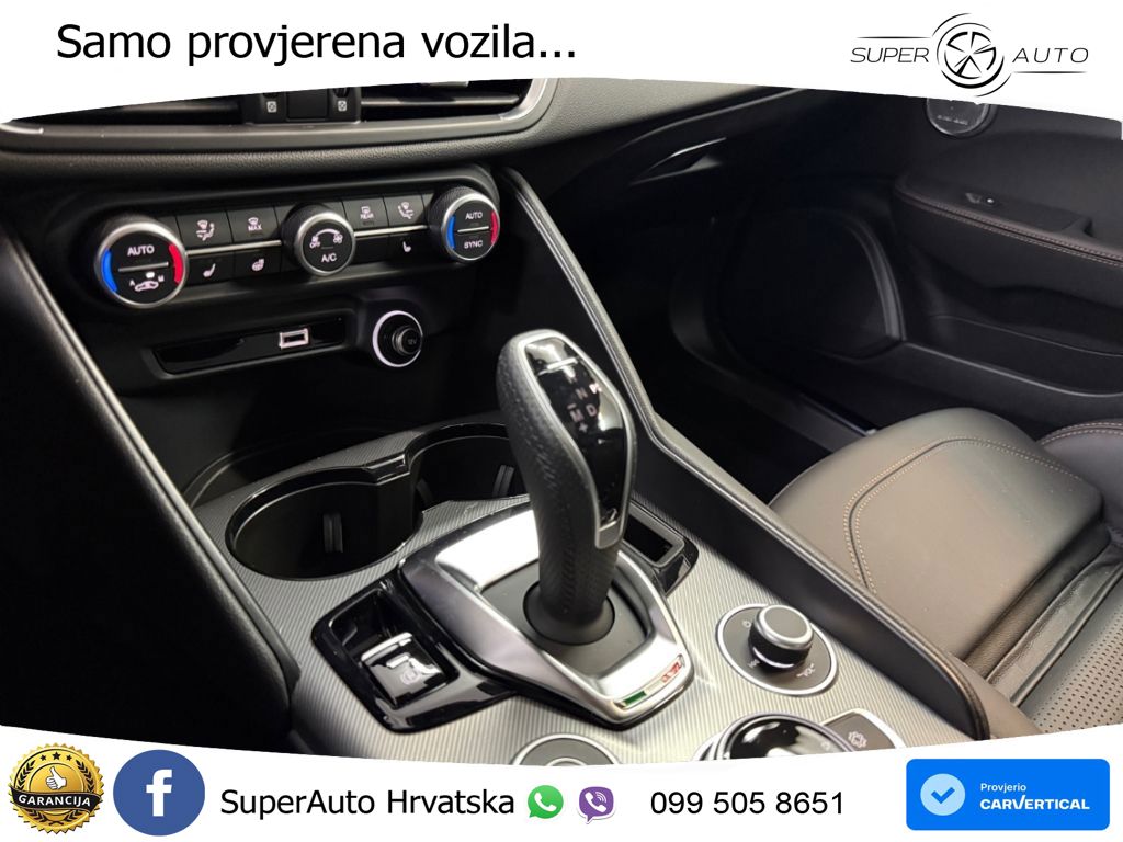 Alfa Romeo Giulia 2.0 Turbo (280 KS) Q4 Automatic LED+GR SJED+ACC