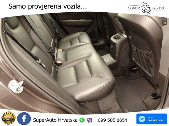 Volvo XC60 T6 AWD Geartronic ACC+GR SJED+360+PANO